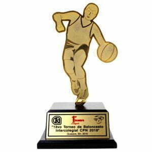 Trofeo de reconocimiento para deportes basquetbol dorado con placa personalizada